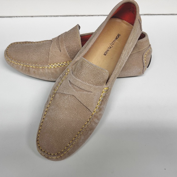 Authentic Donald Pliner Varran Embossed Suede Beige Slip-On Driving Moc SZ 11.5 - Picture 3 of 11
